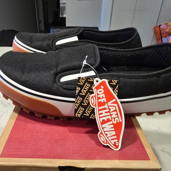 VANS Snow Lodge Slipper, Mens US Size 12 Black White Gum ***RARE*** NEW - Picture 1 of 7